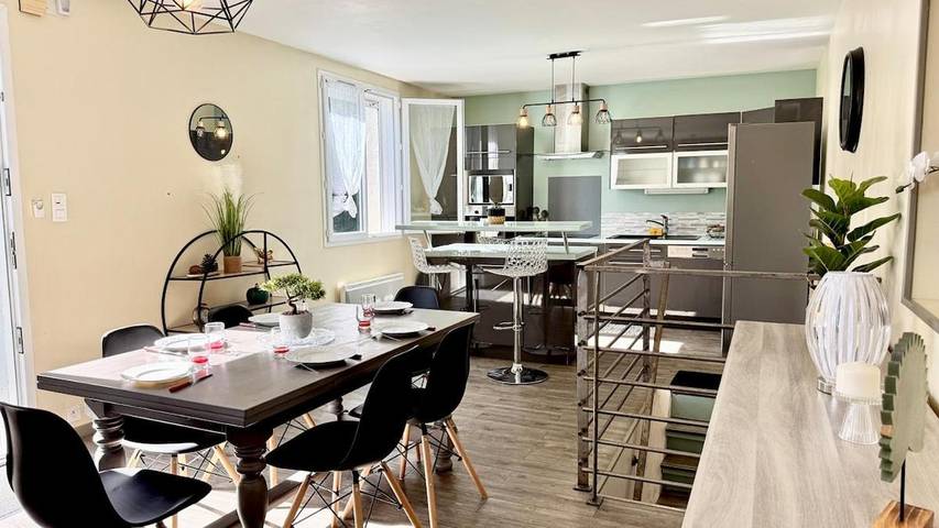 Location de vacances pour 6 personnes, avec jardin, animaux acceptés dans Le Palais-sur-Vienne