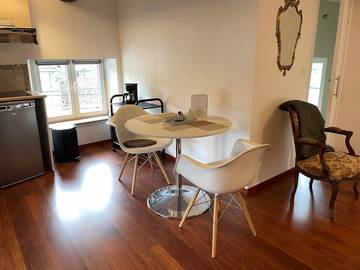 Gîte pour 2 personnes, avec jardin à Fontenoy-le-Château