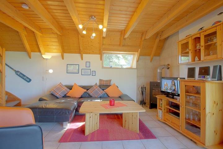 Ferienhaus für 6 Personen, mit Terrasse und Garten in Wremen - 3