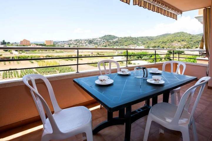 Appartement de vacances pour 5 personnes, avec balcon et piscine - 1