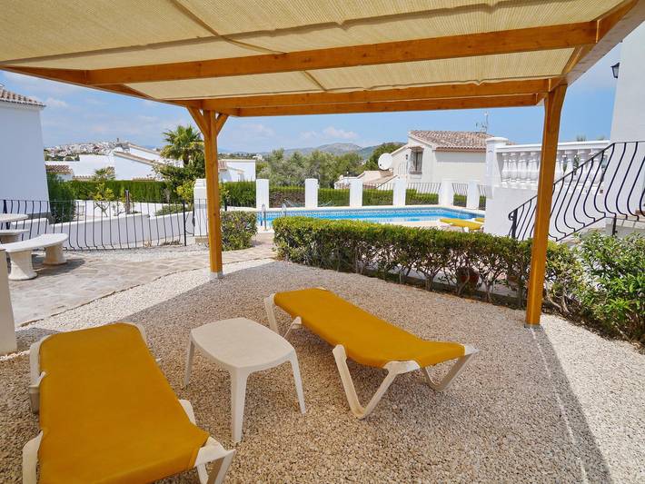 Casa rural para 6 personas, con jardín y piscina, Familias con niños en Benitachell - 2