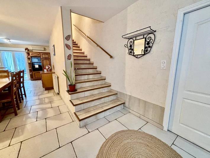 Location de vacances pour 10 personnes, avec jardin ainsi que sauna et jacuzzi, adapté aux familles à Lafrançaise - 3