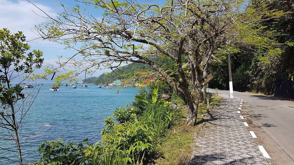 Ganze Wohnung, Fit. 4 Ds, 4 Badezimmer, 3 Suiten, Ubatuba, Tenório / Grande Strände, Ar Cond, Ici in Praia Grande Ubatuba, Região Metropolitana do Vale do Paraíba e Litoral Norte