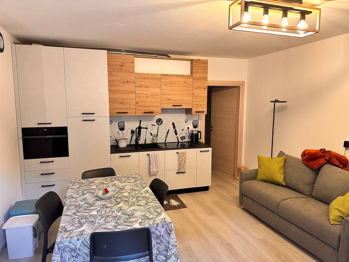 Entire apartment, Apartment Dina with Shared Terrace and Wi-Fi in Santo Stefano di Cadore, Karnischer Hauptkamm