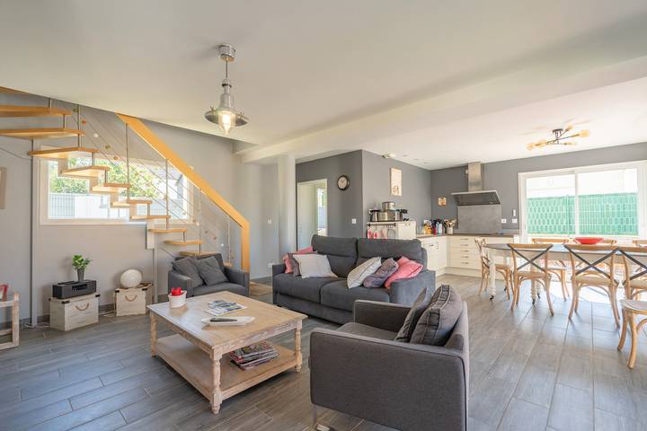 Location de vacances pour 10 personnes, avec jardin, adapté aux familles à Vaux-sur-Mer - 4