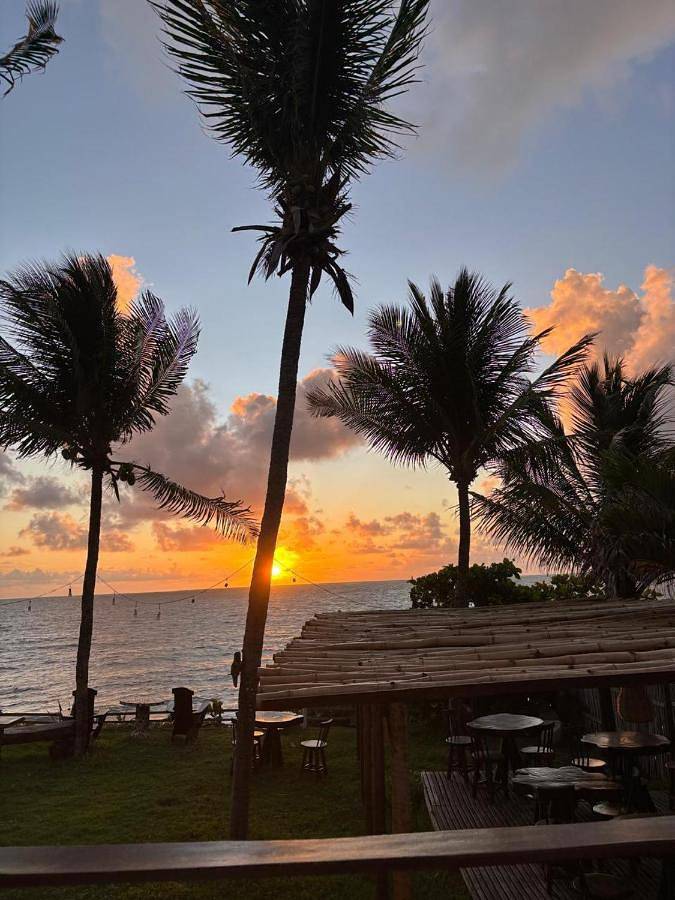 Pousadas para 2 pessoas, com vista para o lago e jardim e ainda piscina and vista em Conde (PB)