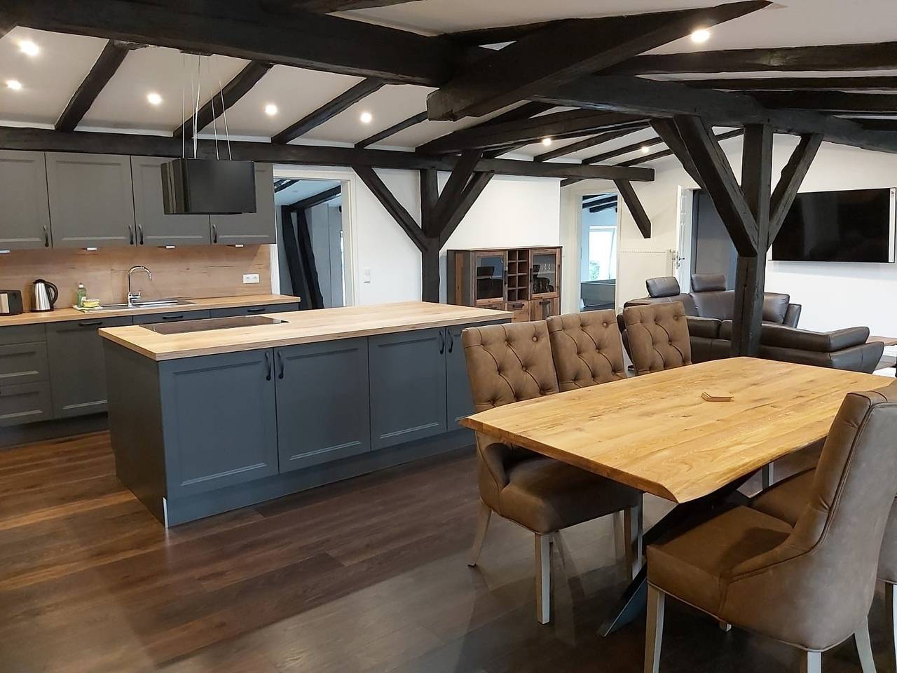 Ganze Ferienwohnung, Gutshofwohnung - Speicher-Loft in Klein Upahl, Naturpark Nossentiner/Schwinzer Heide