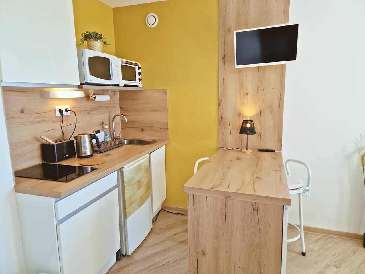 Entire studio, Studio 2 pers - Ski & Hiking at doorstep in Saint-Michel-de-Chaillol, Écrins National Park