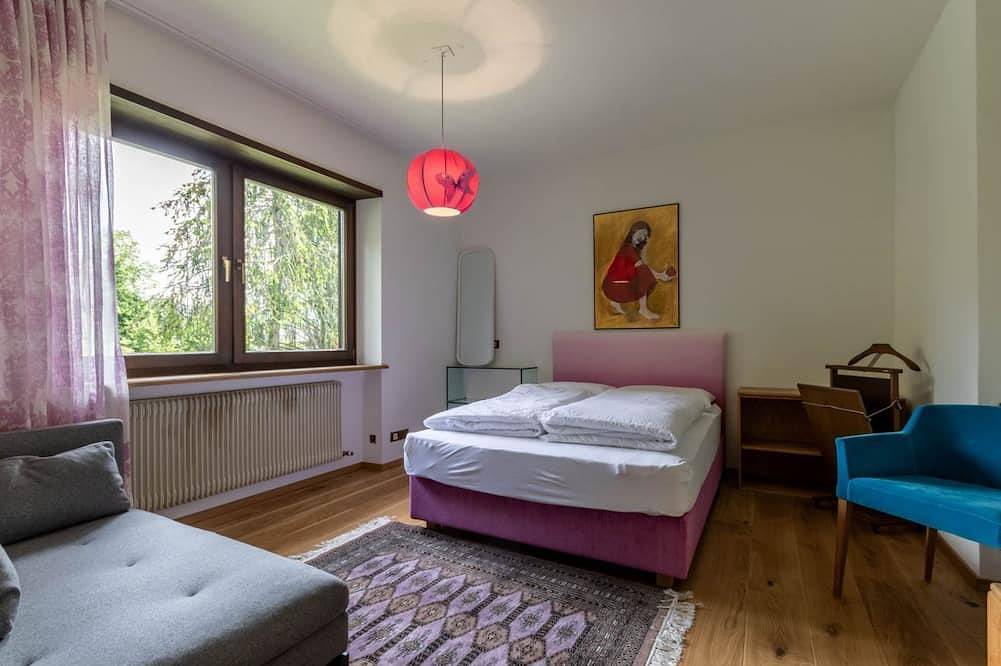 Chalet Luis mit großen Garten in Pfalzen, Kronplatz