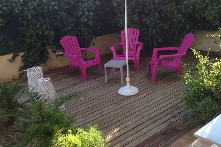 Appartement de vacances pour 2 personnes, avec terrasse et jardin à Narbonne