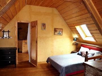 Gîte pour 4 personnes, avec terrasse et vue à Camlez