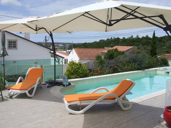 Casa rural para 5 personas, con Terraza y Jardín además de Piscina y Vistas en Alcobaça