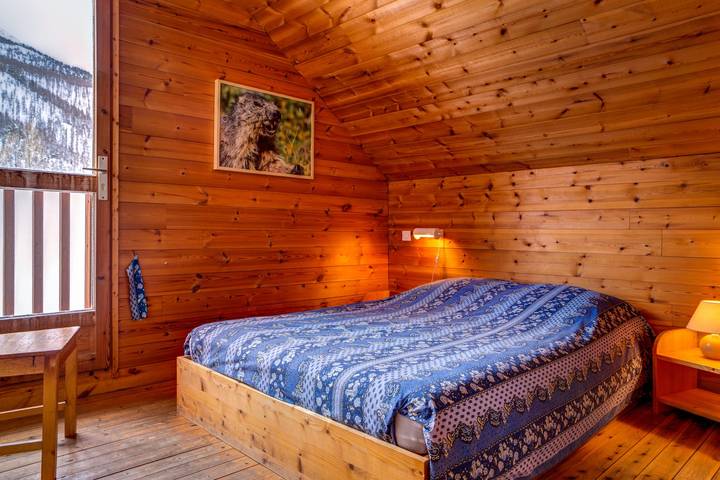 Gîte pour 8 personnes, avec terrasse, animaux acceptés à Névache - 2