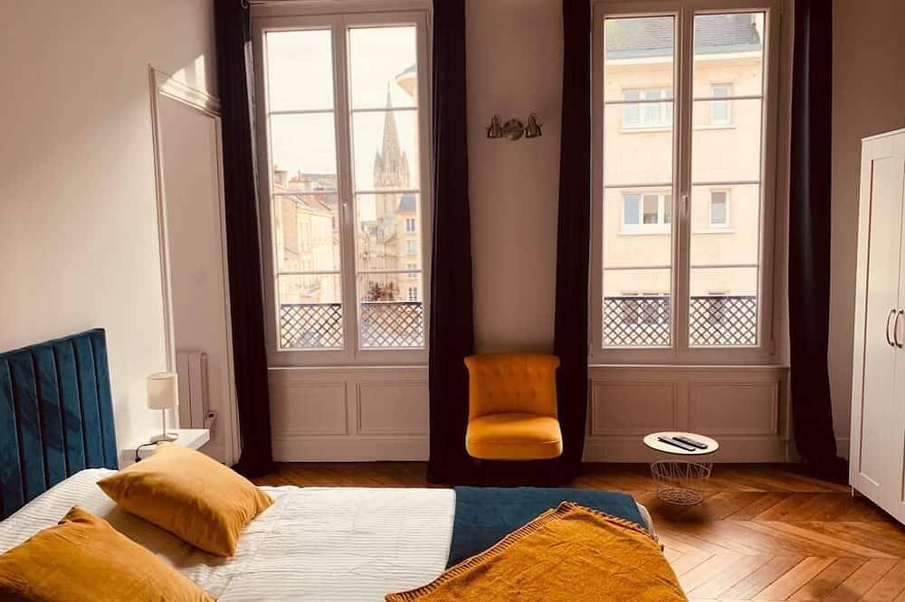 Ganze Wohnung, Penthouse-Komfort-Eigenes Badezimmer-Blick auf das Wahrzeichen in Caen, Caen und Umgebung