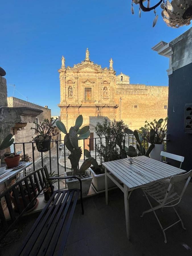 Gîte pour 3 personnes, avec terrasse et vue dans Uggiano Montefusco