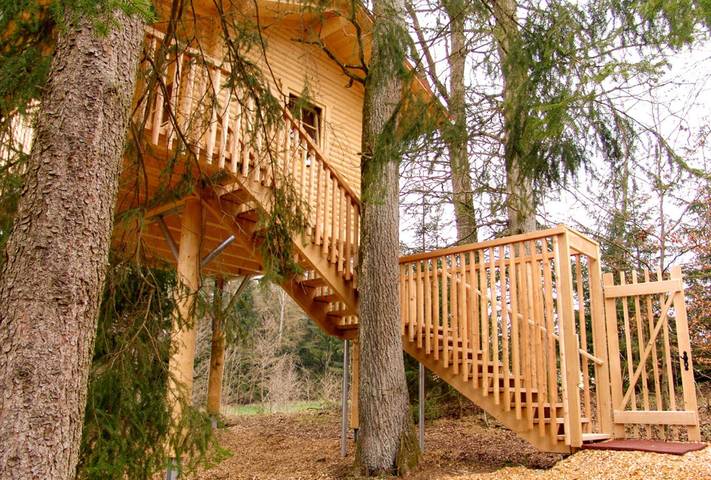 Ferienhaus für 4 Personen, mit Balkon und Garten, kinderfreundlich