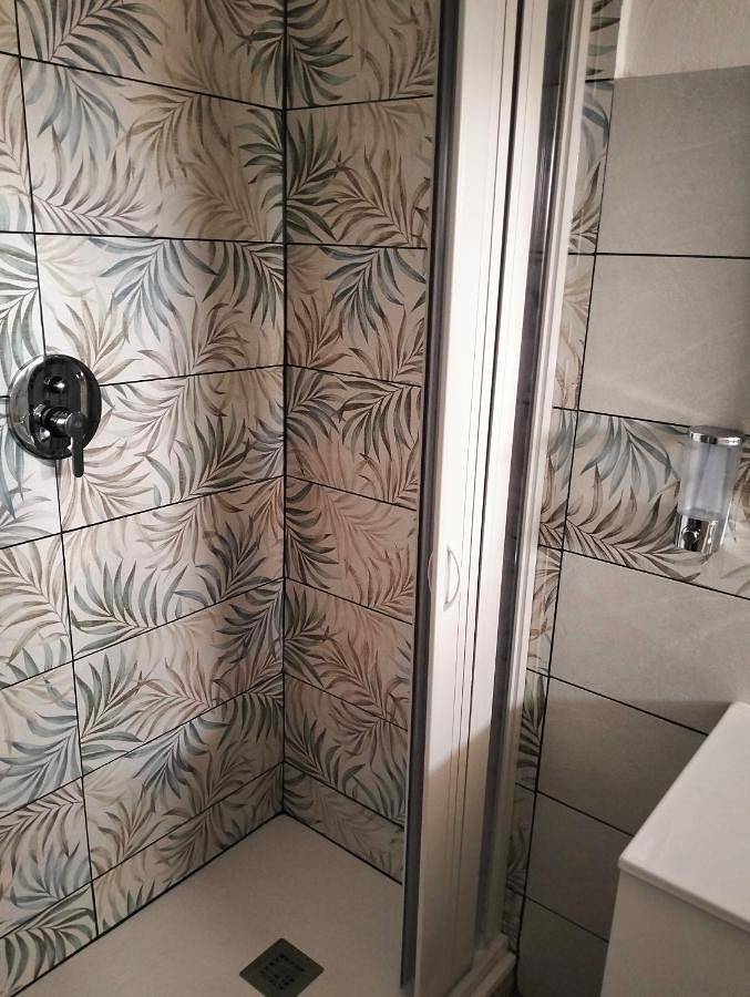 Chambre d’hôte pour 3 personnes, avec vue et terrasse à Budoni - 3