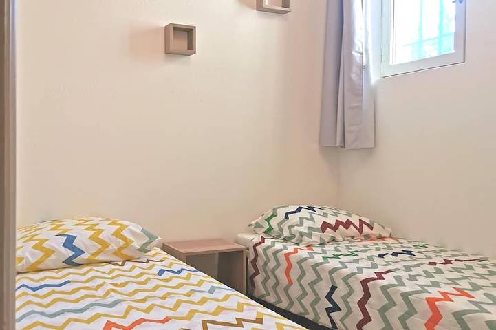 Location de vacances pour 6 personnes, avec terrasse et jardin à Cheval-Blanc - 4