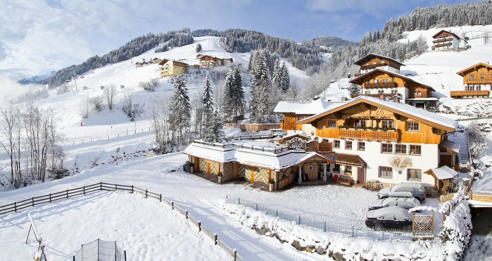 Ferienhaus 'Grabenhäusl' mit Bergblick, Privatem Garten und Wi-Fi in Großarl, Ski Amadé
