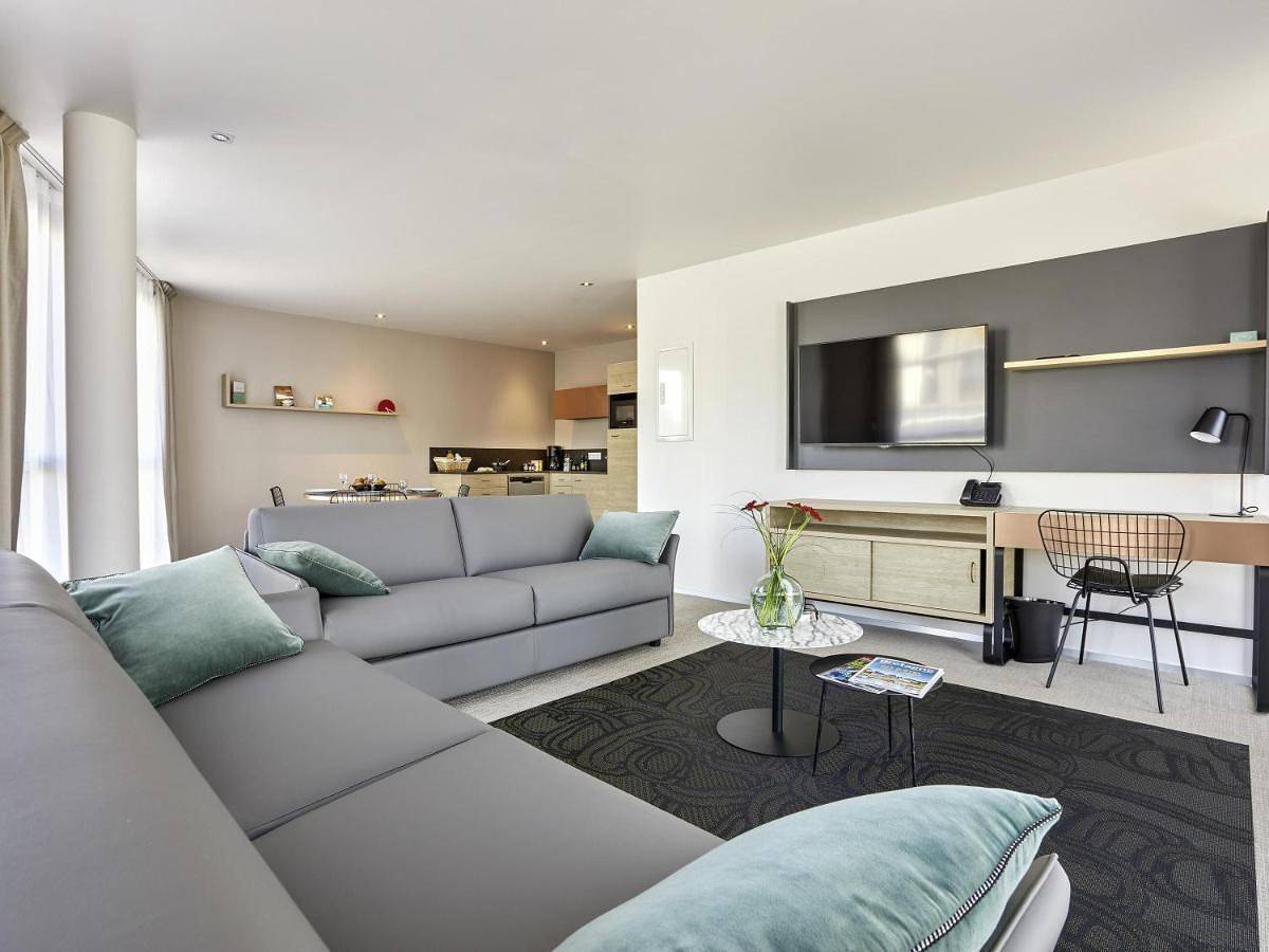 Aparthotel & Spa Adagio Vannes in Plescop, Côte des Mégalithes
