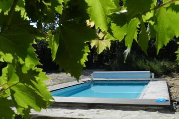 Gîte pour 8 personnes, avec terrasse et jardin, animaux acceptés à Lombers