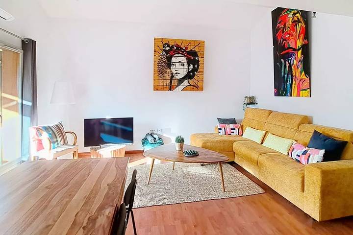 Gîte pour 6 personnes, avec terrasse dans Plage Des Capucins La Ciotat - 4