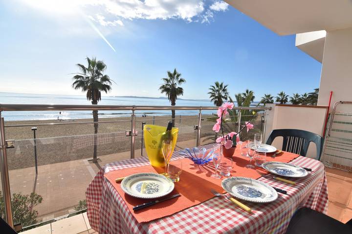 Ferienwohnung für 4 Personen, mit Meerblick und Terrasse in Roses - 3