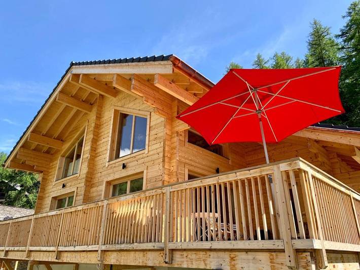 Ferienhaus für 6 Personen, mit Balkon und Terrasse sowie Garten und Ausblick in Zinal