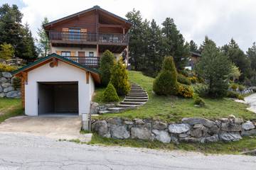 Chalet pour 8 Personnes dans Bolquère, Pyrénées, Photo 1