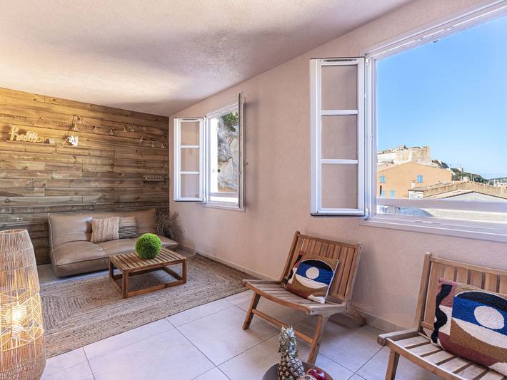 Vakantiewoning voor 4 personen, with Balkon and Terras as well as Uitzicht in Bonifacio