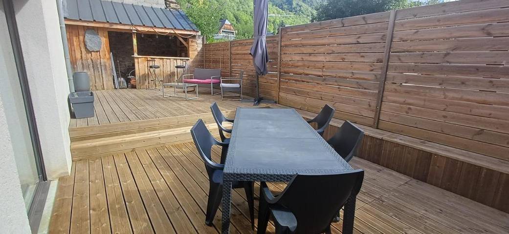 Location de vacances pour 8 personnes, avec vue et balcon dans Office de Tourisme de Loudenvielle - 3