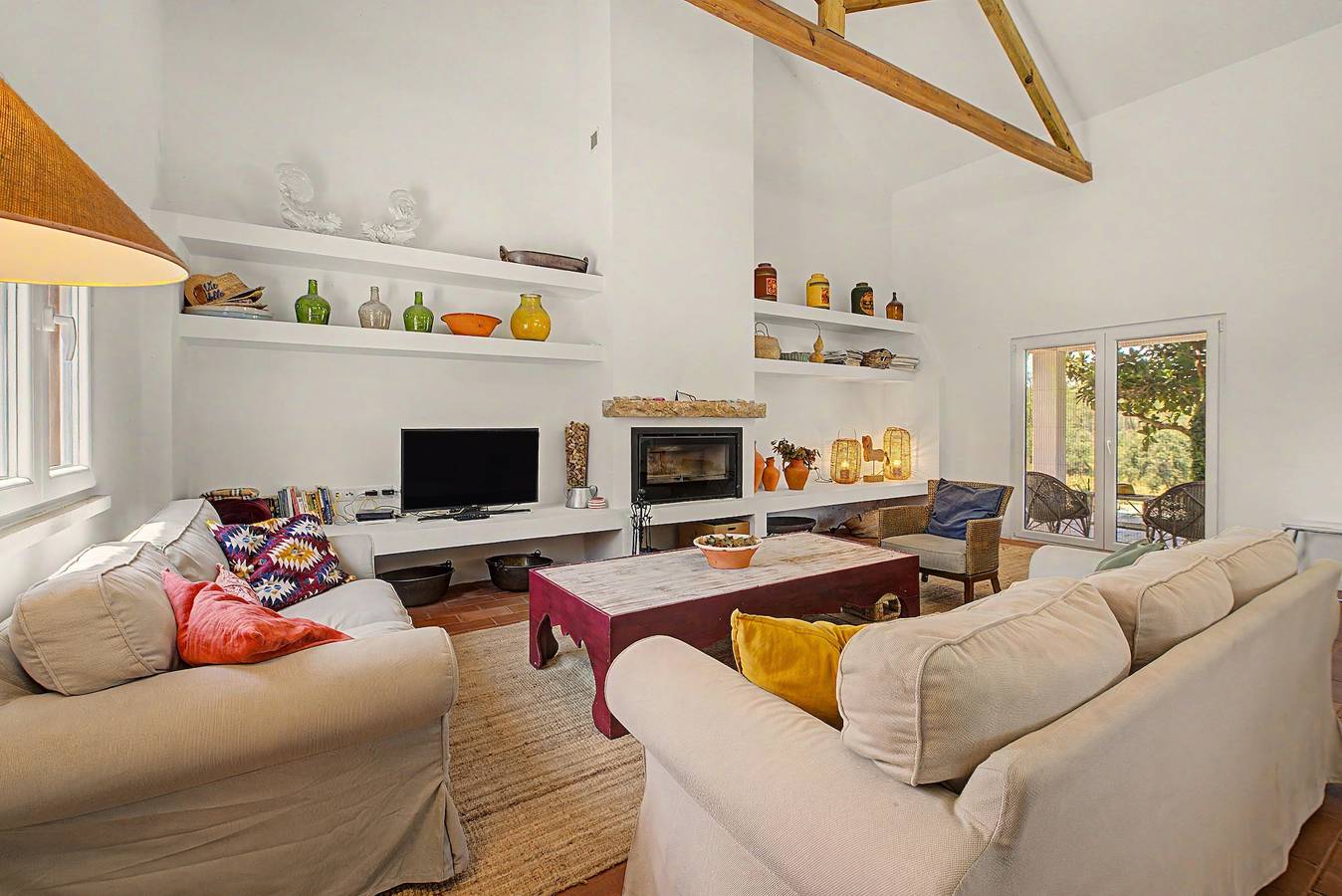 Apartamento 'Monte Do Poço Country House' com Piscina Privada, Wi-Fi e Ar Condicionado in Erra, Distrito de Santarém