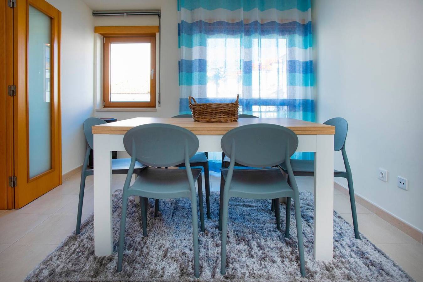 Geheel appartement, Appartement 'Borealis - Nazaré' met Uitzicht op Zee, Gedeeld Terras en Wifi in Praia da Nazaré, Nazaré