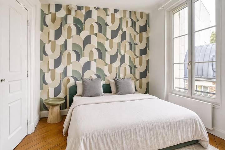 Entire apartment, 3-room apartment a 5-minute walk from La Défense, Paris in Puteaux, Hauts-de-Seine