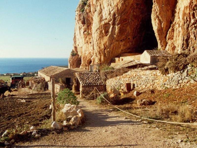 Dove sorge il sole in Custonaci, Provincia di Trapani