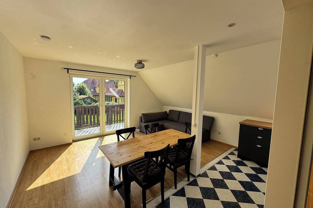 Ganze Wohnung, Schönes Ferien Apartment/ Monteurswohnung in Königs Wusterhausen in Zernsdorf, Königs Wusterhausen