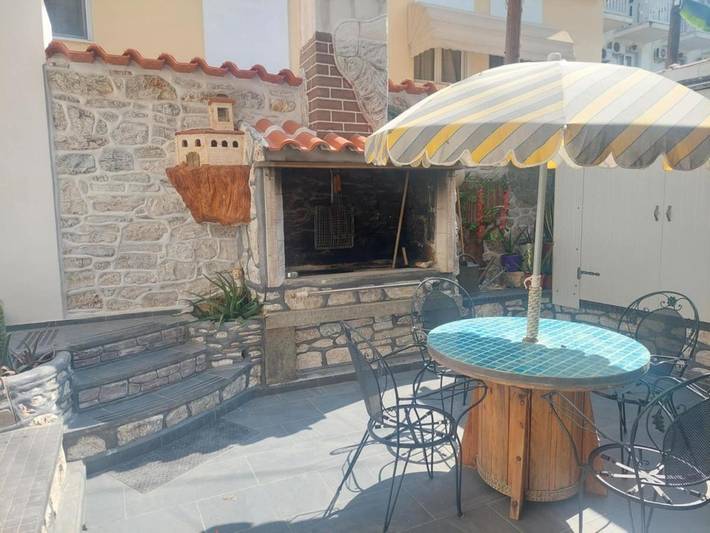 Gîte pour 4 personnes, avec terrasse dans Samos (Grèce) - 2