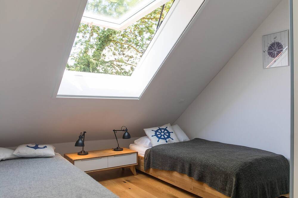 Ganze Wohnung, Sünje - Ferienwohnung in Rysum bei Greetsiel, 64 m²/4 Pers., 4 km zum Meer in Rysum, Krummhörn