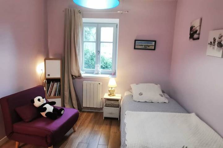 Gîte pour 5 personnes, avec Terrasse à Mont-Dol - 2