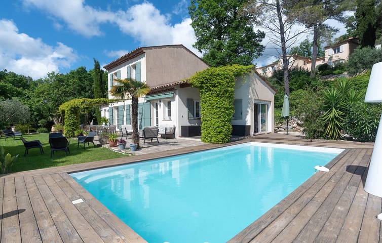 Location de vacances pour 6 personnes, avec terrasse et jardin à Cabris - 3