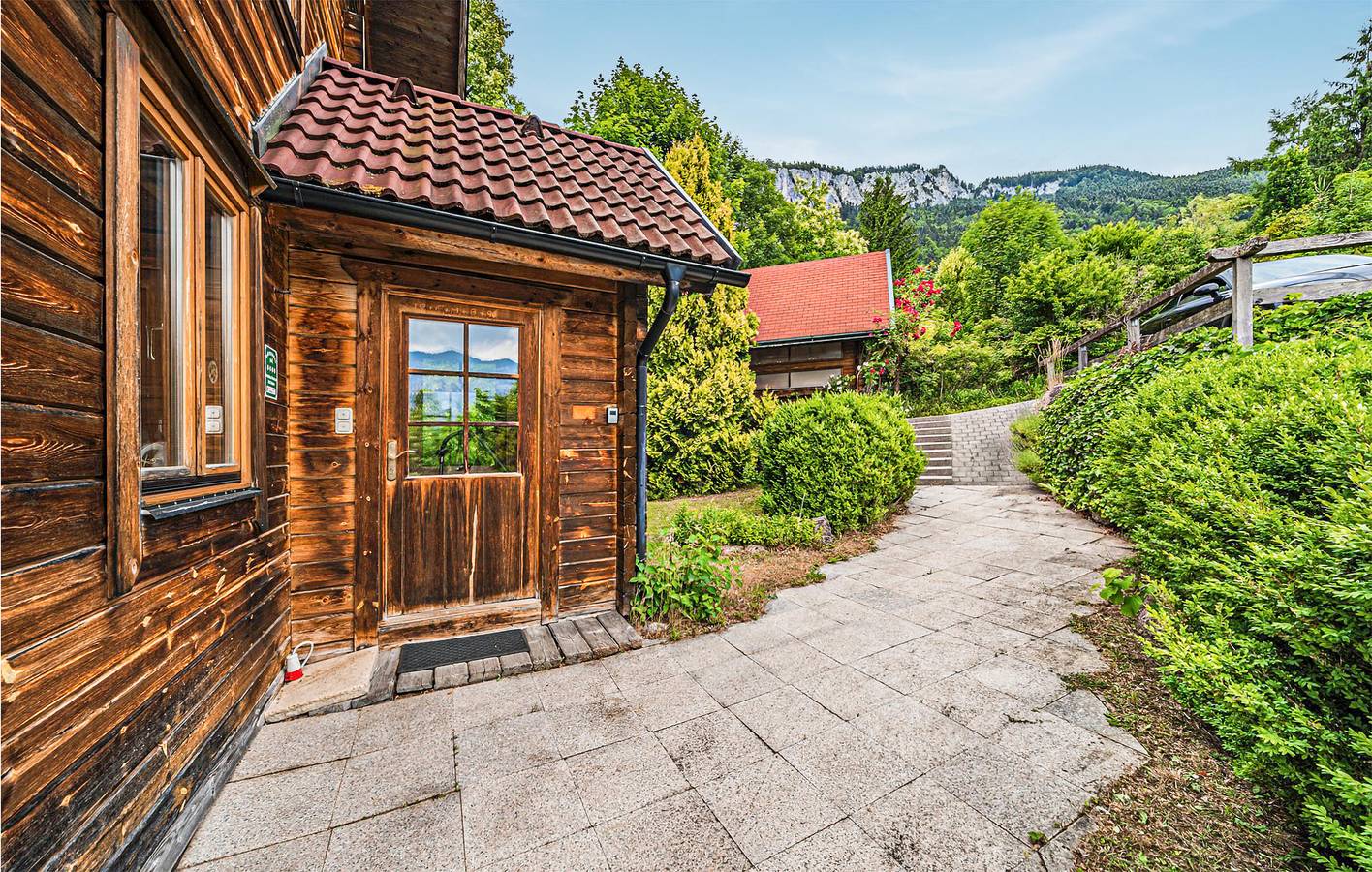 Gemütliche 2-Zimmer-Wohnung mit Terrasse in der Nähe von Skigebieten und Restaurants in Bad Goisern in Bad Goisern, Totes Gebirge