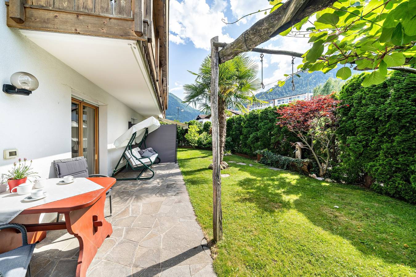 Appartamento intero, Appartamento "Ferienhof Turmwirt Gala" con vista sulle montagne, piscina in comune e Wi-Fi in Foiana, Lana