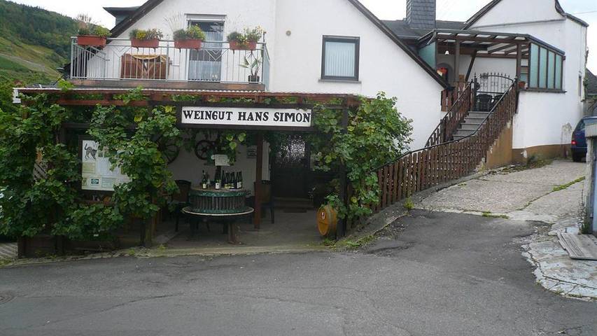 Ferienwohnung für 4 Personen, mit Terrasse in Zell (Mosel)