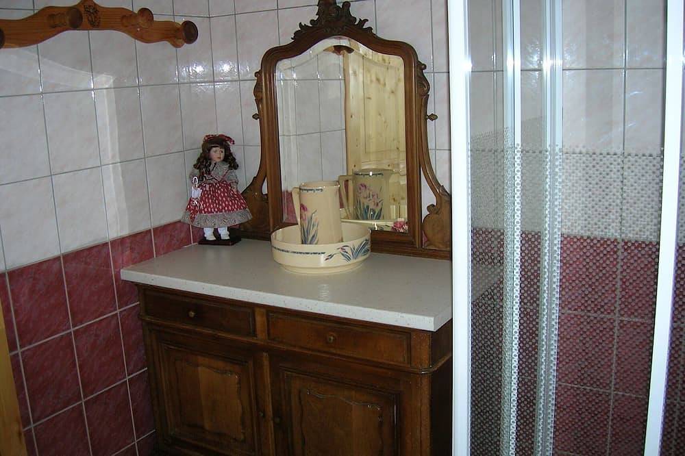 ✨Chalet \"Le Damont\" at the plateau des 1000 étangs✨ in Mélisey, Regionaler Naturpark Belchen der Vogesen