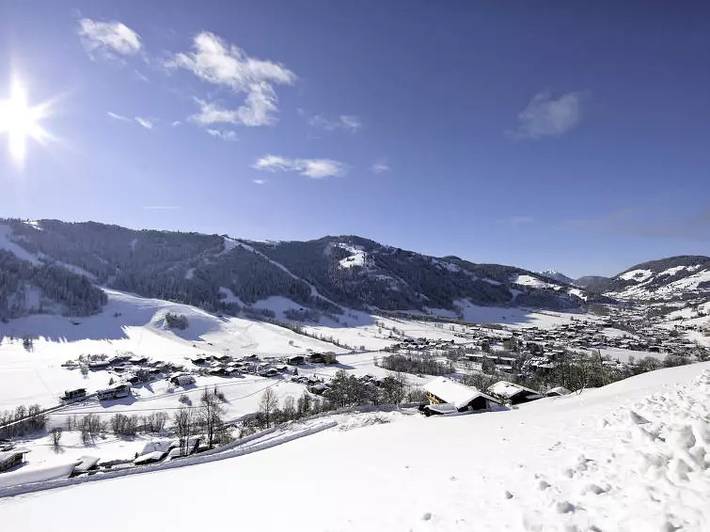 Ferienwohnung für 5 Personen, mit Balkon und Terrasse in Tirol - 3