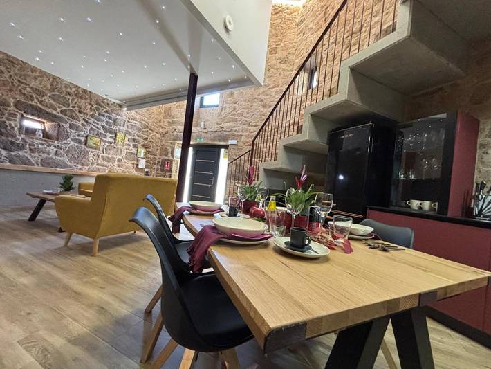 Casa rural para 8 personas, con jardín y terraza en Boiro