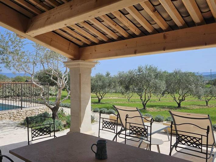 Location de vacances pour 6 personnes, avec piscine et terrasse à Joucas - 2