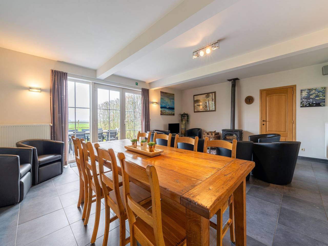 Comfortabele  groepswoning met grote tuin in Diksmuide, West-Vlaanderen