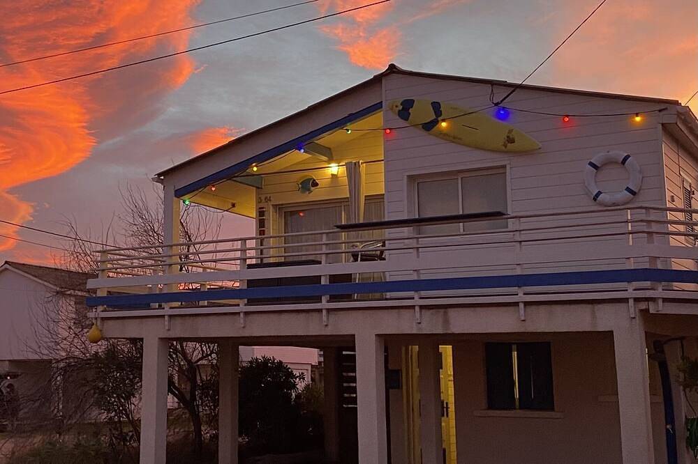 Pleasant renovierten Hütte hervorragende Lage 100M Strand / Shops / Sea in Plage des Chalets, Gruissan