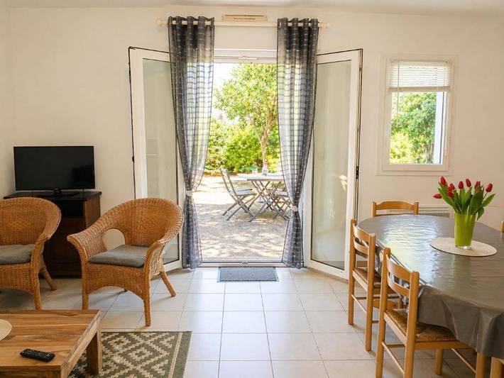 Location de vacances pour 8 personnes, avec Terrasse ainsi que Jardin et Vue à Viella (Hautes-Pyrénées) - 2